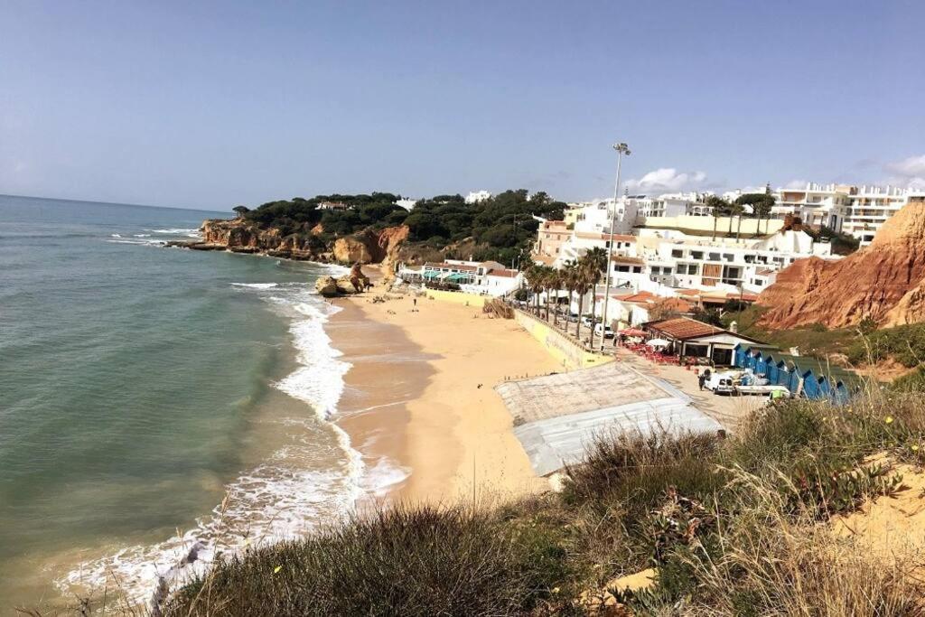 Magnifique Duplex Avec Piscine En Bord De Mer Apartman Olhos de Agua  Kültér fotó