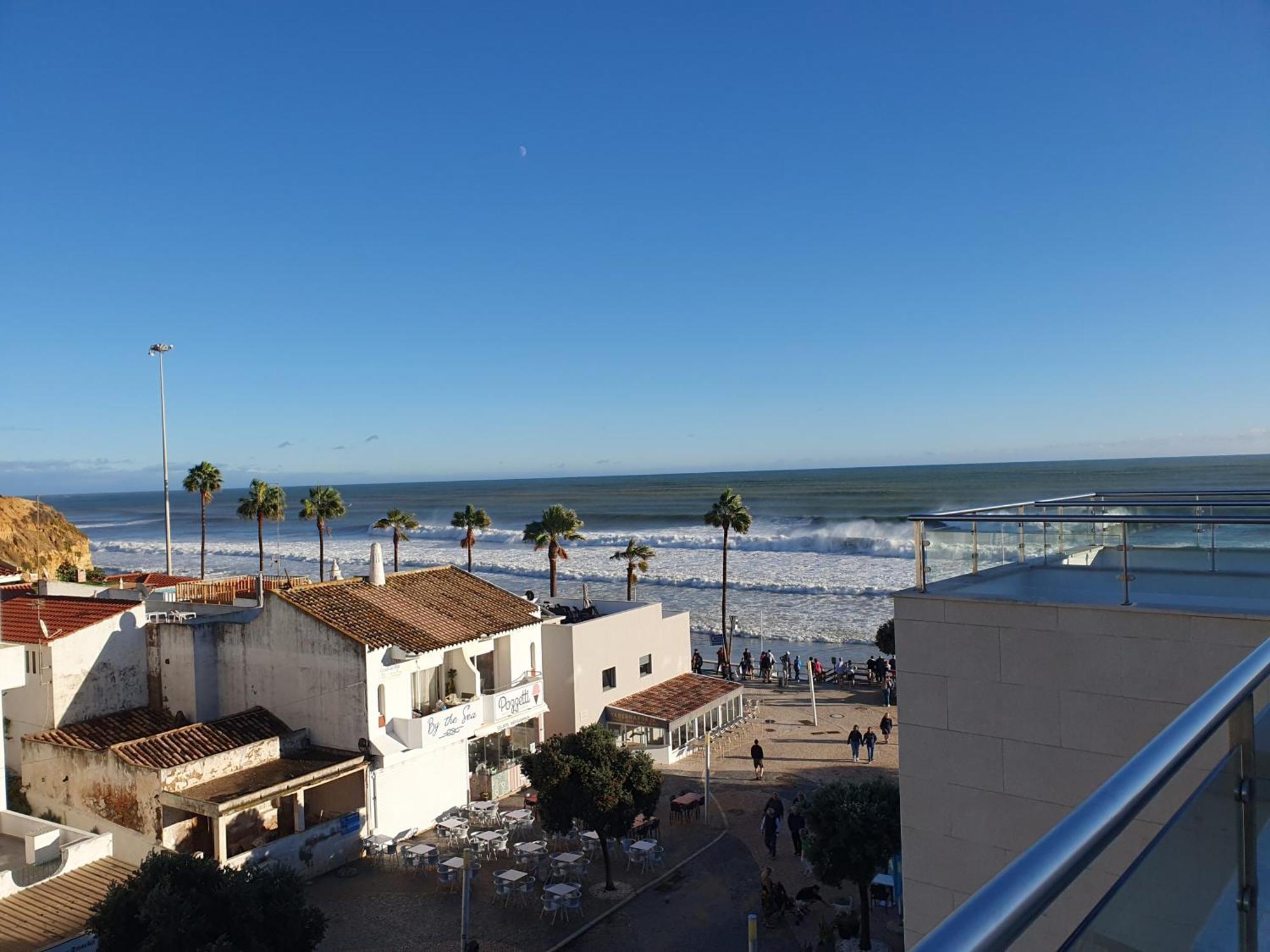 Magnifique Duplex Avec Piscine En Bord De Mer Apartman Olhos de Agua  Kültér fotó